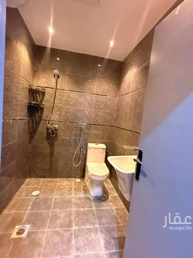 شقة للإيجار في شارع الامير ناصر بن عبدالعزيز, حي الروضة, مدينة الرياض, منطقة الرياض صورة 2