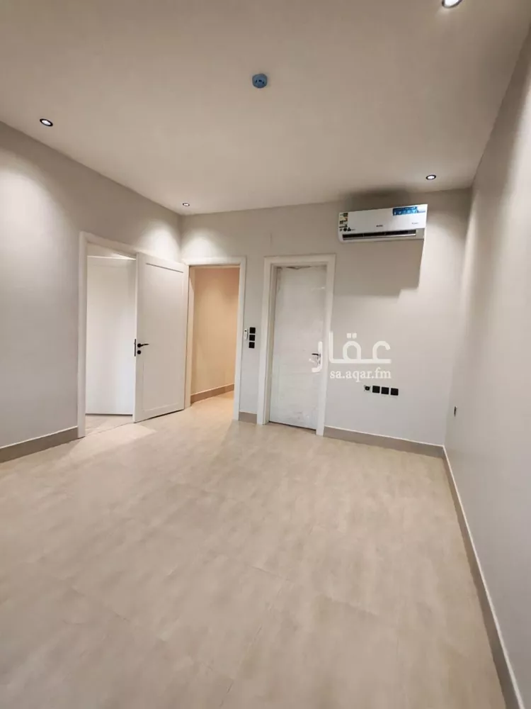 شقة للإيجار في شارع الشيخ حسن بن حسين بن علي, حي الملك فيصل, مدينة الرياض, منطقة الرياض 14