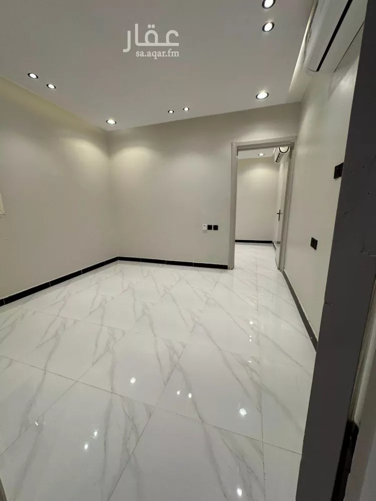 شقة للإيجار في شارع إسماعيل بن مبارك, حي الإزدهار, مدينة الرياض, منطقة الرياض صورة 5