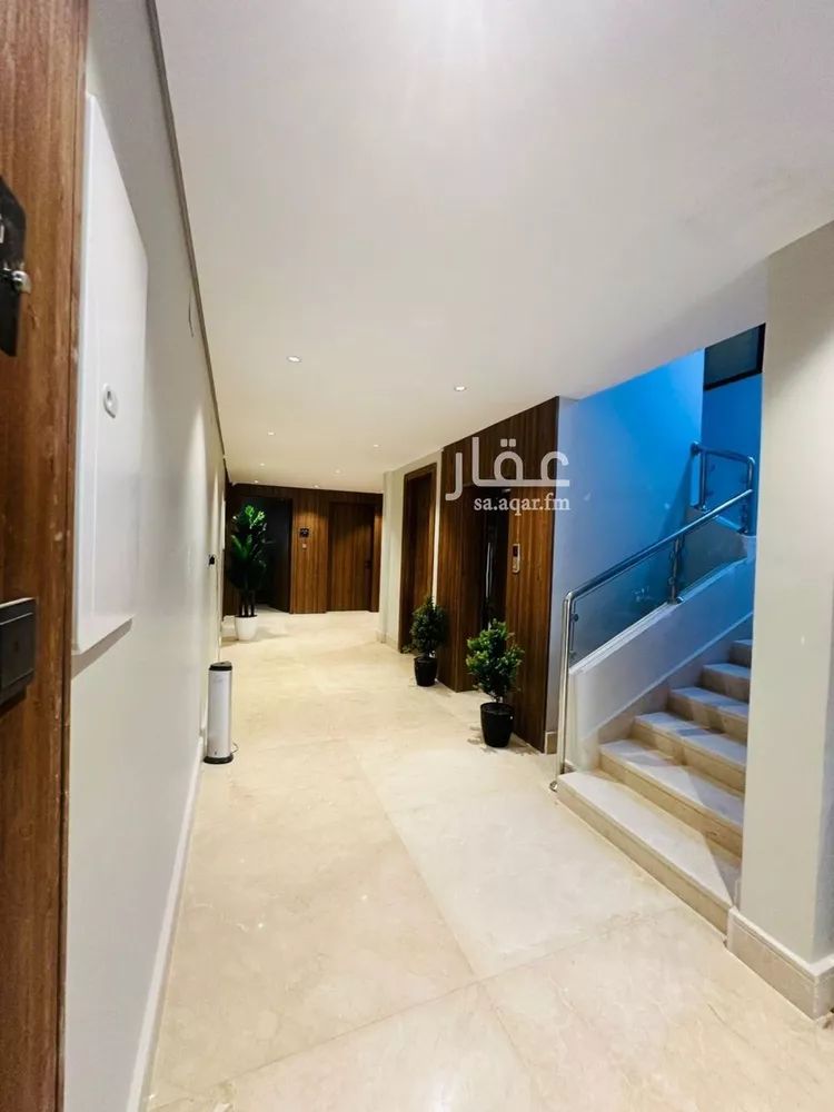 شقة للإيجار في شارع شجاع بن وهب, حي العليا, مدينة الرياض, منطقة الرياض 14