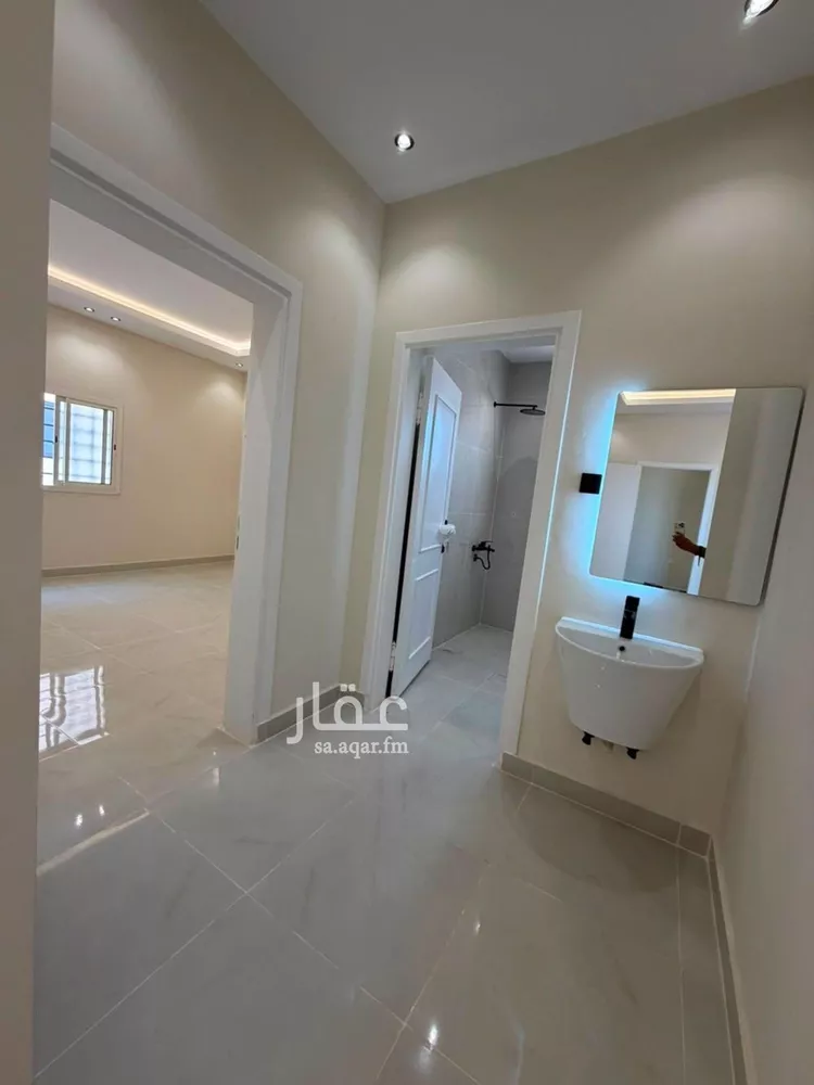شقة للإيجار في شارع إسماعيل بن مبارك, حي الإزدهار, مدينة الرياض, منطقة الرياض صورة 3