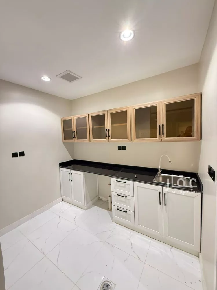 Apartment for Rent in Riyadh Al Yarmouk 7