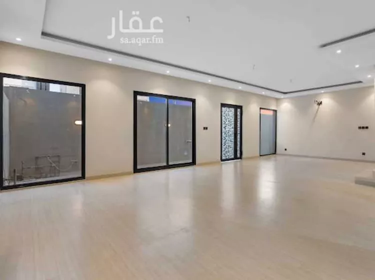 فيلا للبيع في حي الصواري, مدينة الخبر, المنطقة الشرقية 8