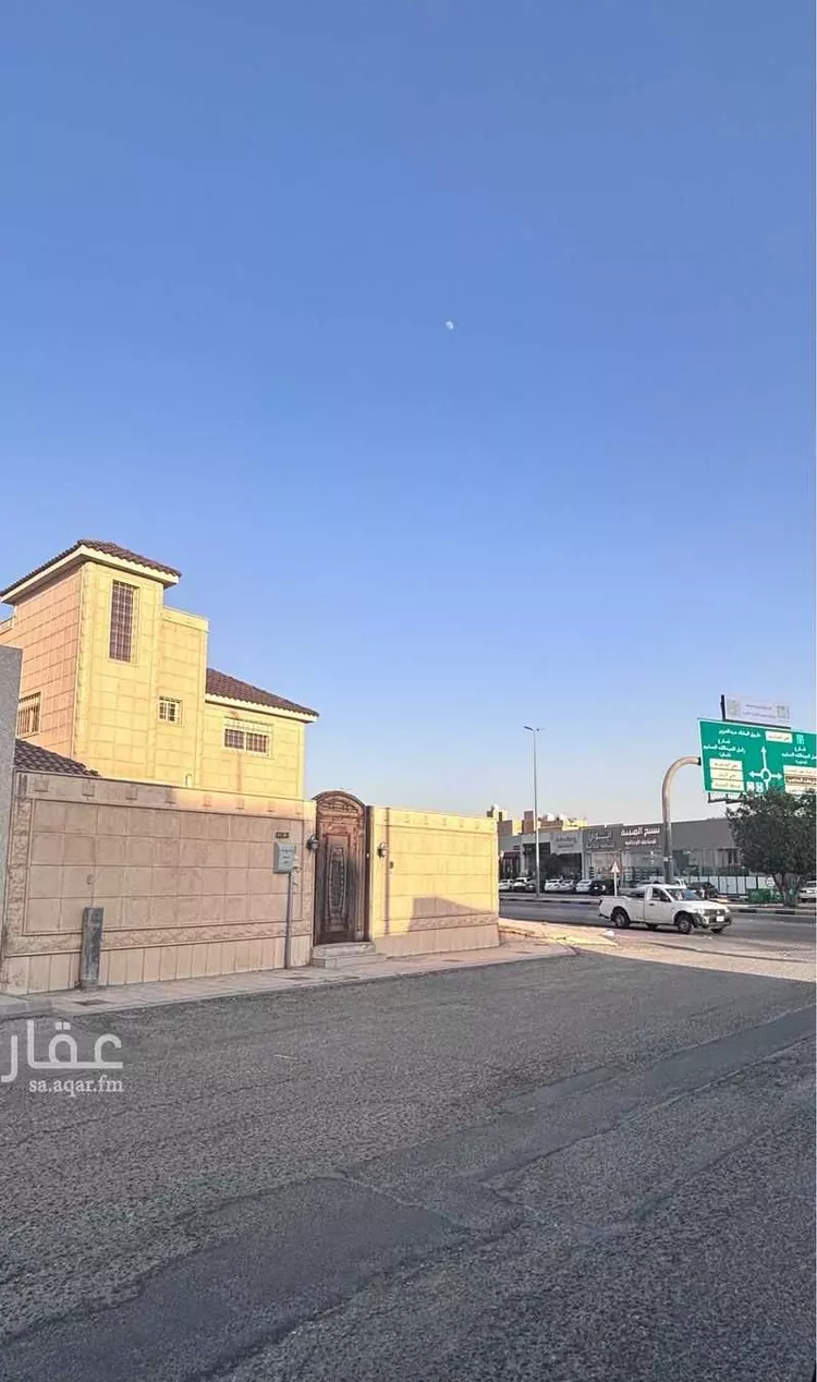 فيلا للإيجار في شارع 3263986, حي الريان, مدينة عنيزة, منطقة القصيم صورة 2