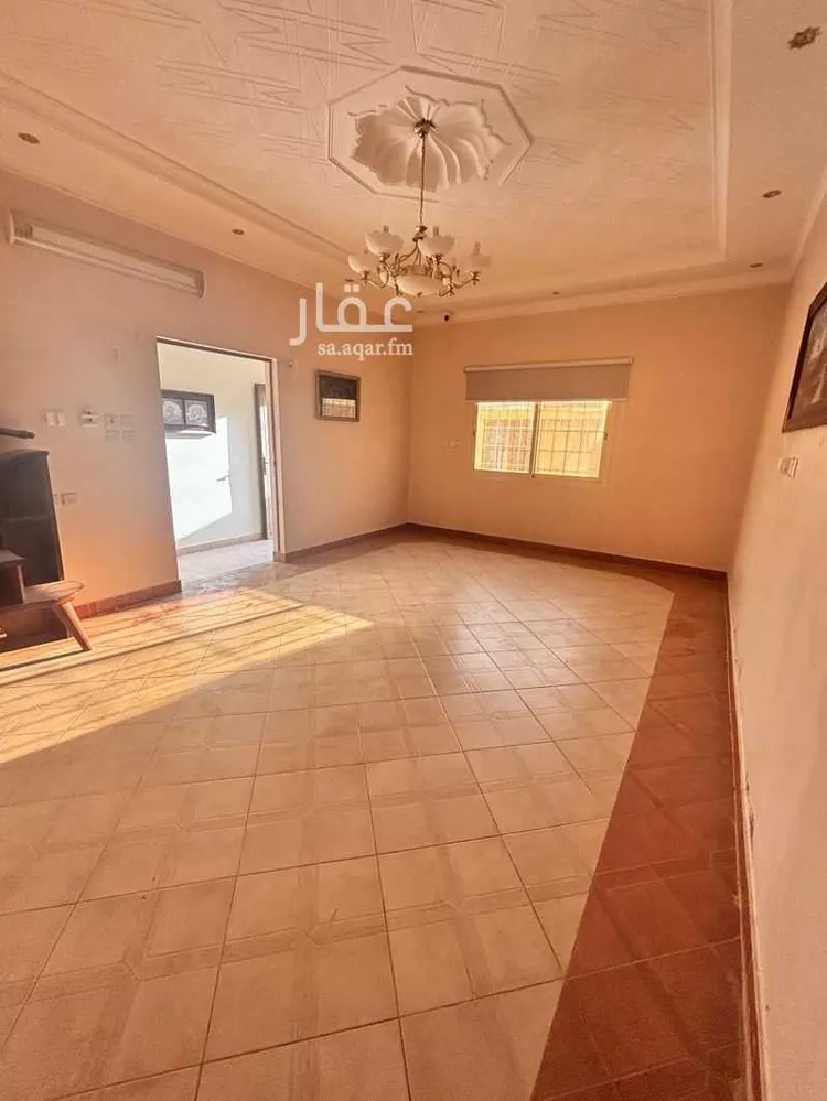 Villa for Rent in Unayzah Al Fakhiriyah صورة 3