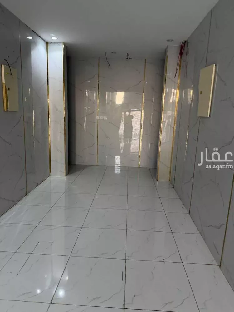 عمارة للإيجار في شارع أبو جعفر القرشي ، حي الديرة القديمة ، البدع ، البدع
