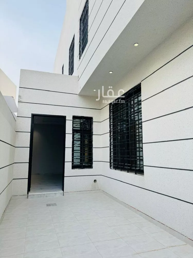 دور للبيع في شارع معبد بن ابي طالب, حي الصقورية, مدينة المزاحمية, منطقة الرياض 11