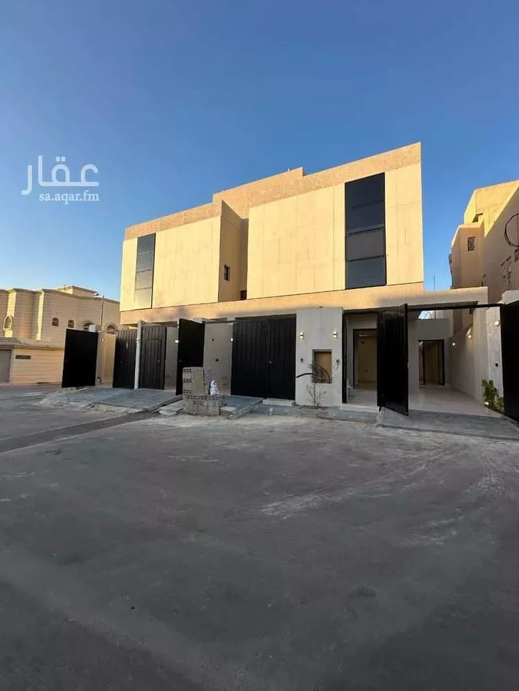 فيلا للبيع في شارع القلانسي, حي شبرا, مدينة الرياض, منطقة الرياض 15