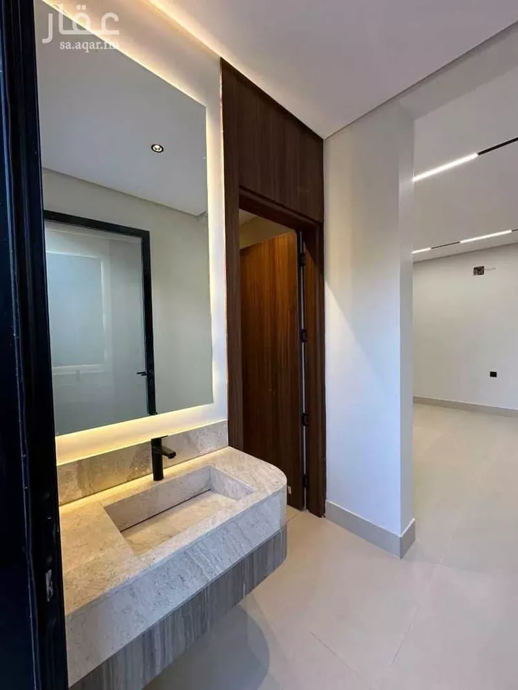 Floor for Sale in Riyadh Shubra صورة 3