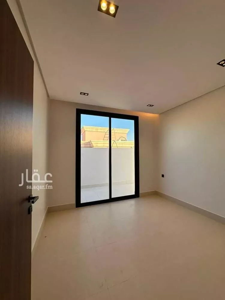 Floor for Sale in Riyadh Az Zahrah 6