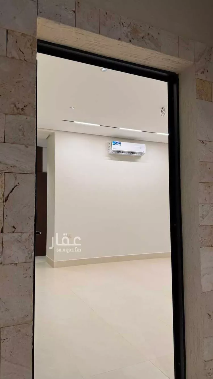 دور للبيع في شارع الصالف, حي ظهرة البديعة, مدينة الرياض, منطقة الرياض 7