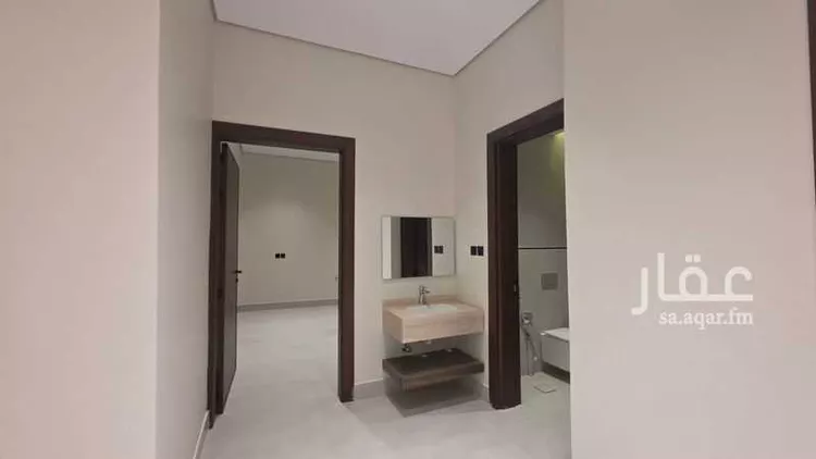 دور للبيع في شارع حسن عباس شربتلي, حي العوالي, مدينة الرياض, منطقة الرياض 11
