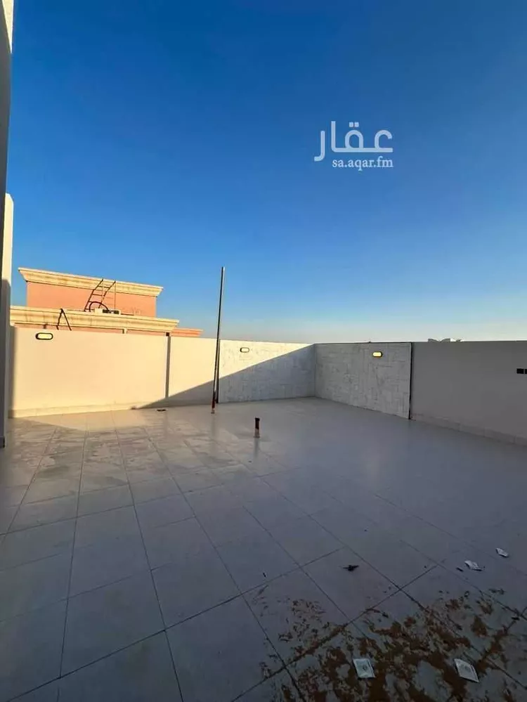 Floor for Sale in Riyadh Az Zahrah 8