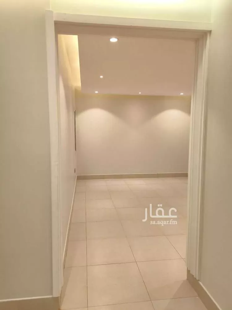 شقة للإيجار في شارع الشيخ عبدالله بن جبرين ، حي القيروان ، الرياض ، منطقة الرياض