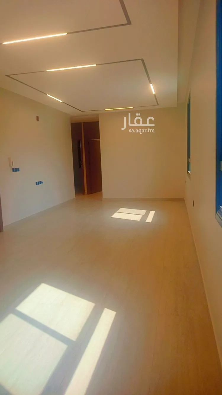 دور للبيع في شارع العينين, حي إشبيلية, مدينة الرياض, منطقة الرياض صورة 5