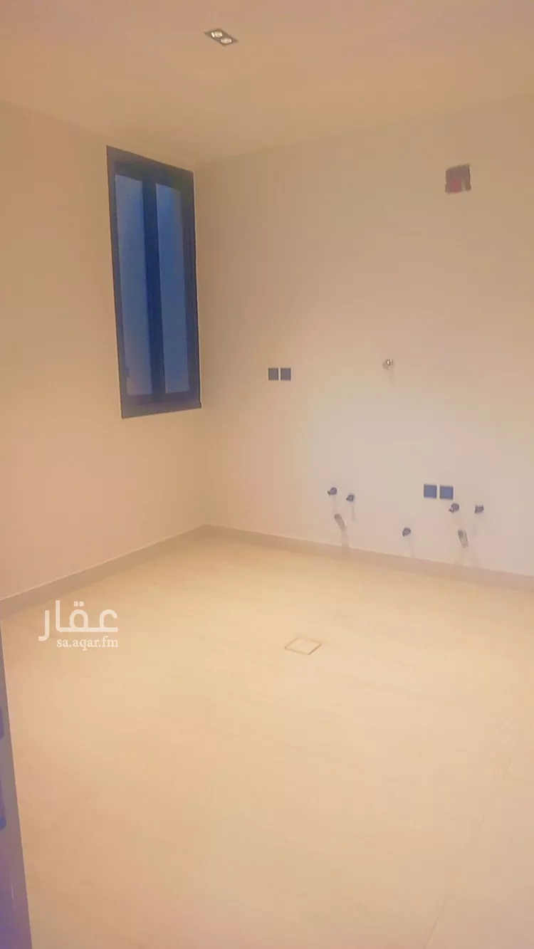 دور للبيع في شارع المقر, حي الخليج, مدينة الرياض, منطقة الرياض 7