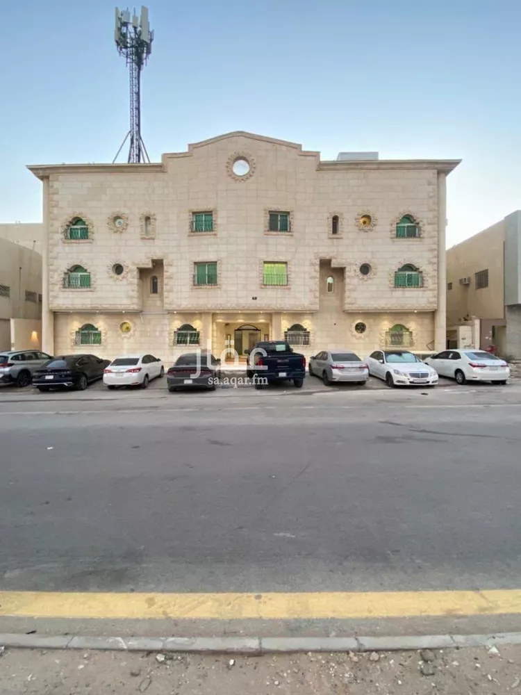 شقة للإيجار في شارع جرير بن عبدالله البجلي, حي مغرزات, مدينة الرياض, منطقة الرياض