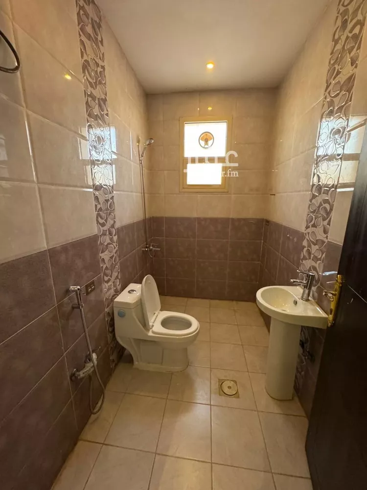 شقة للإيجار في شارع سكاكا, حي ظهرة لبن, مدينة الرياض, منطقة الرياض 13