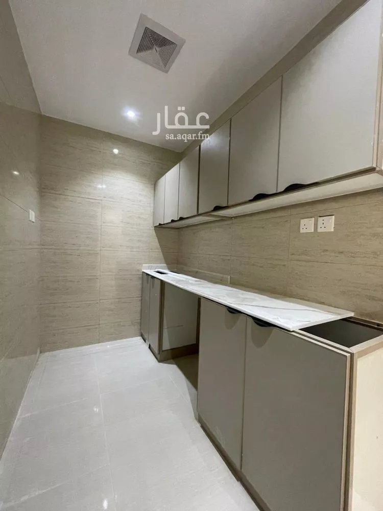 عمارة للإيجار في شارع ناصر الحصام, حي المروة, مدينة الرياض, منطقة الرياض صورة 3