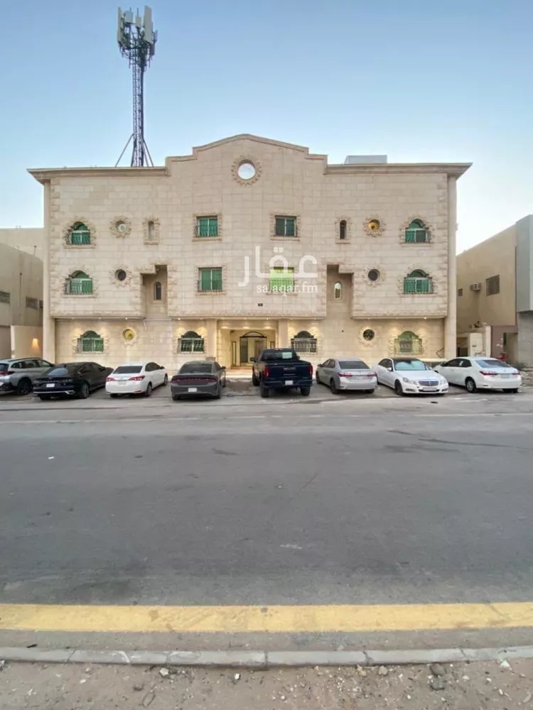 شقة للإيجار في شارع جرير بن عبدالله البجلي, حي مغرزات, مدينة الرياض, منطقة الرياض