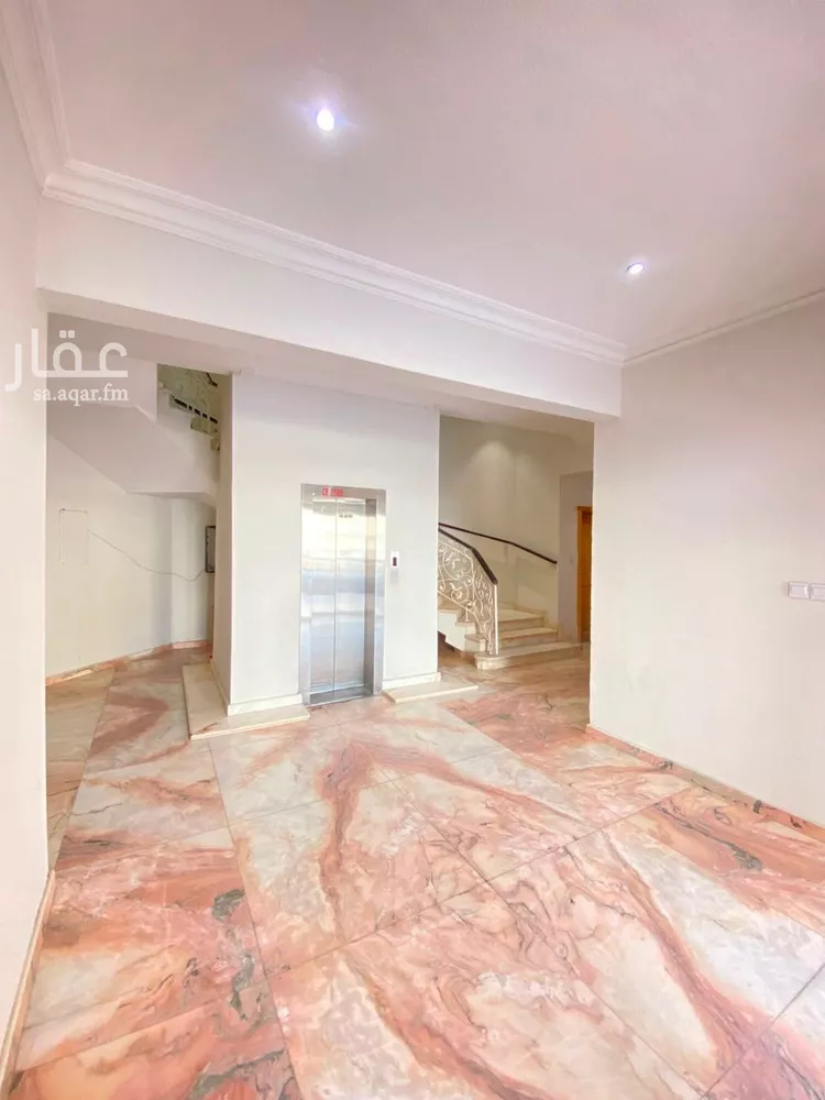 شقة للإيجار في شارع جرير بن عبدالله البجلي, حي مغرزات, مدينة الرياض, منطقة الرياض صورة 4