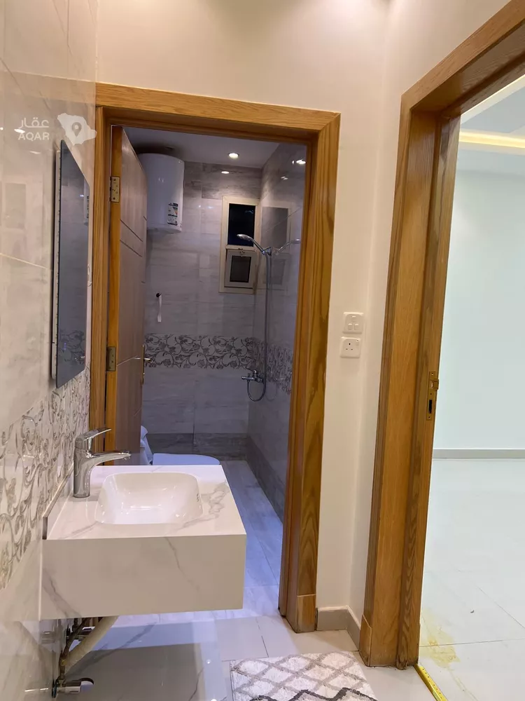 شقة للإيجار في شارع مدركه, حي ظهرة لبن, مدينة الرياض, منطقة الرياض 5