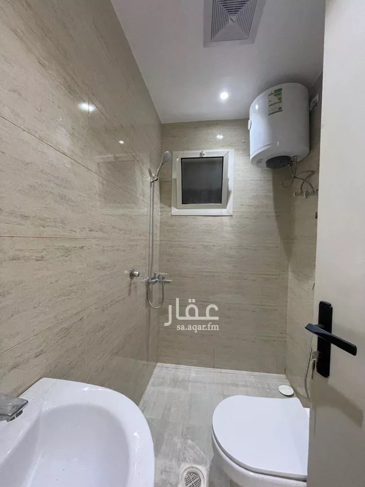 عمارة للإيجار في شارع ناصر الحصام, حي المروة, مدينة الرياض, منطقة الرياض صورة 4