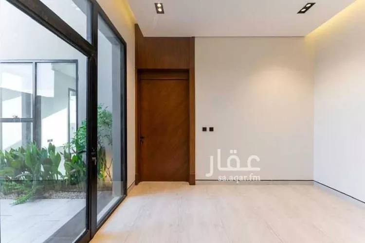 فيلا للبيع في شارع محمد بن عبدالله بن عبداللطيف ، حي المرسلات ، الرياض ، منطقة الرياض صورة 4