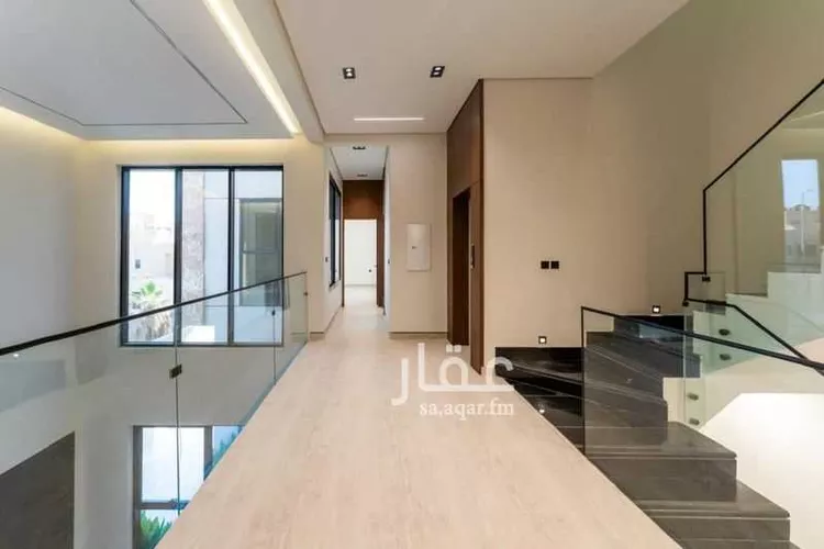 فيلا للبيع في شارع محمد بن عبدالله بن عبداللطيف ، حي المرسلات ، الرياض ، منطقة الرياض صورة 2
