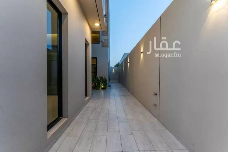 Villa for Sale in Riyadh Al Mursalat 9