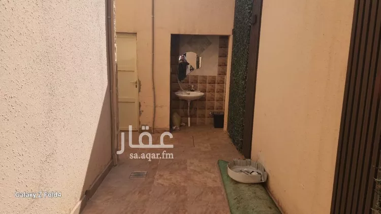 فيلا للبيع في شارع الطنيب, حي غرناطة, مدينة الرياض, منطقة الرياض صورة 3