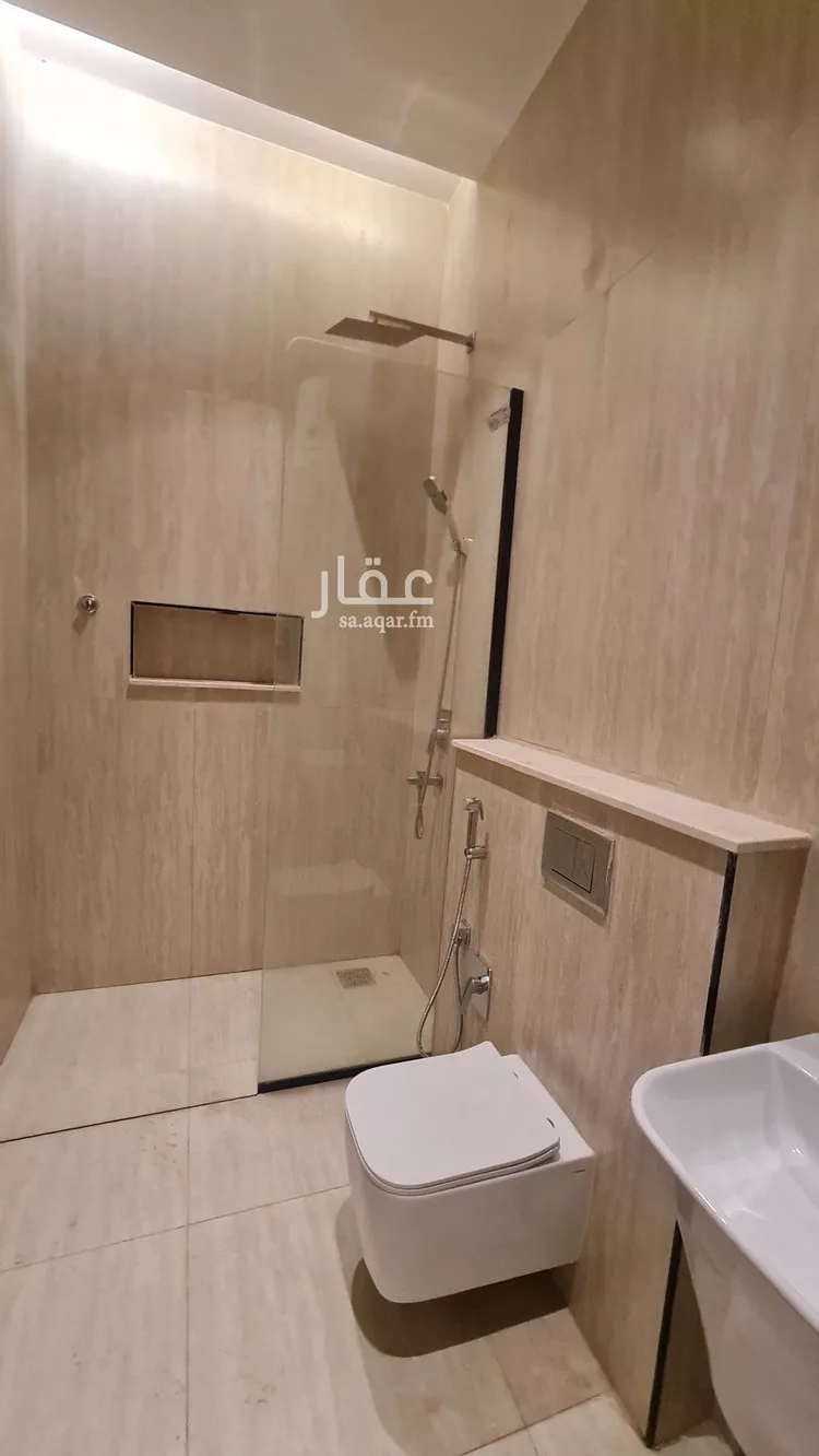 فيلا للبيع في شارع 35876, حي المصيف, مدينة خميس مشيط, منطقة عسير 8