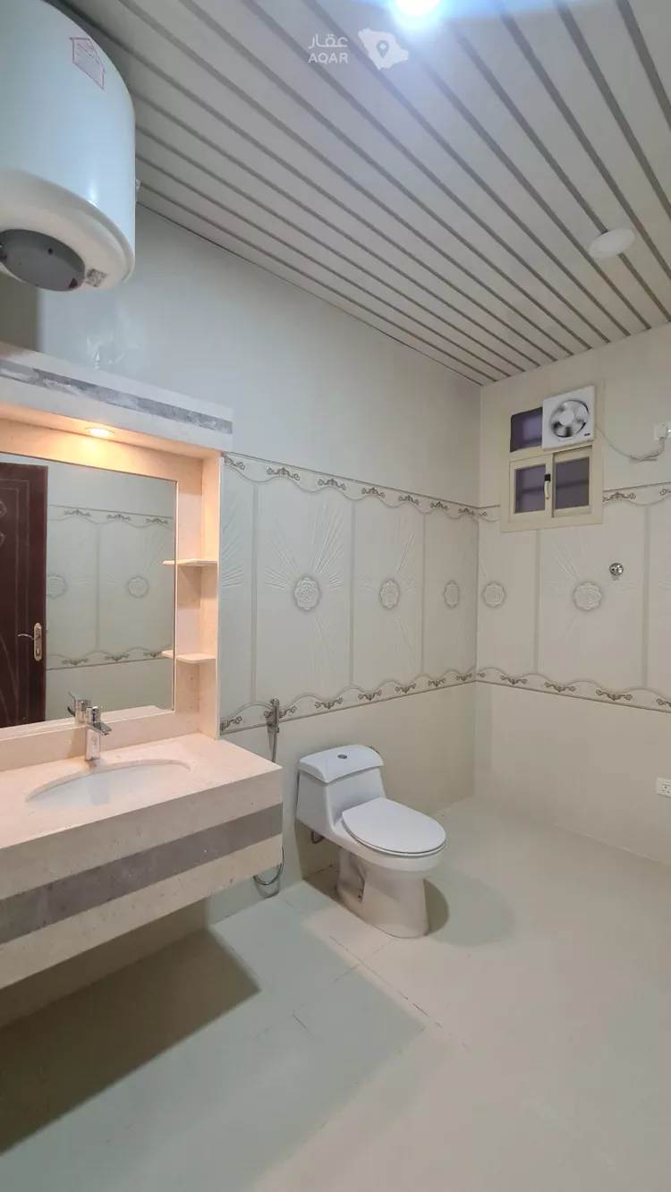 دور للبيع في شارع 35876, حي الشرف, مدينة خميس مشيط, منطقة عسير 11