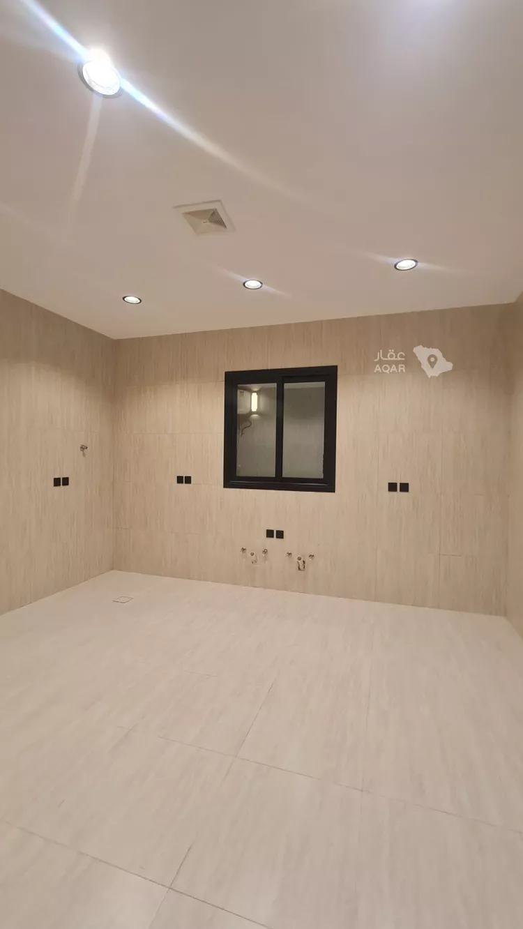 Apartment for Sale in Khamis Mushait Al Moosa Subdivision 16