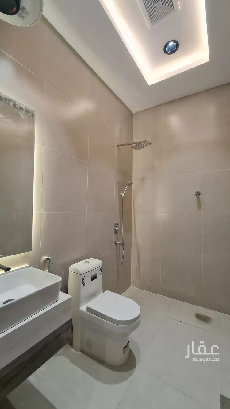 شقة للبيع في شارع 35876, حي الجامعيين, مدينة خميس مشيط, منطقة عسير 18