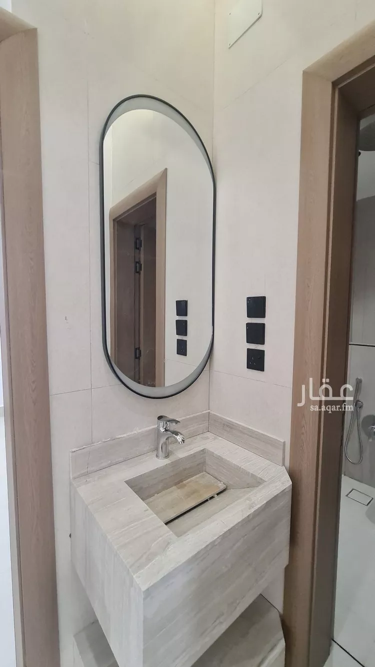شقة للبيع في شارع علي ابن السخاوي, حي الضيافة, مدينة خميس مشيط, منطقة عسير 15