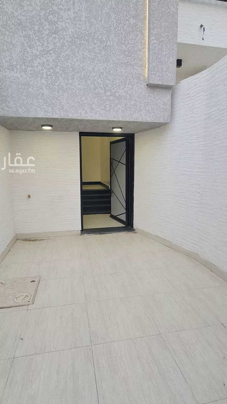دور للبيع في شارع خولة بنت ثعلبة, حي الواحة, مدينة خميس مشيط, منطقة عسير صورة 4