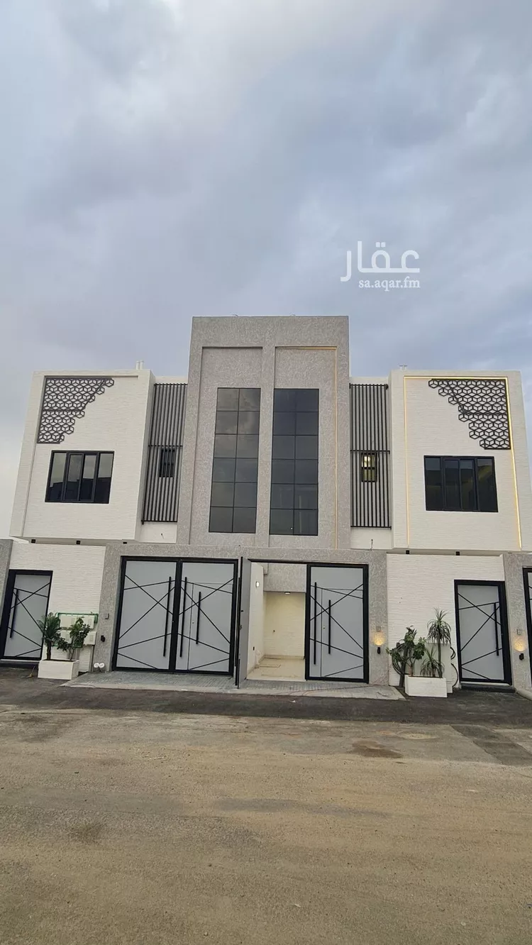 Floor for Sale in Khamis Mushait Al Wahah