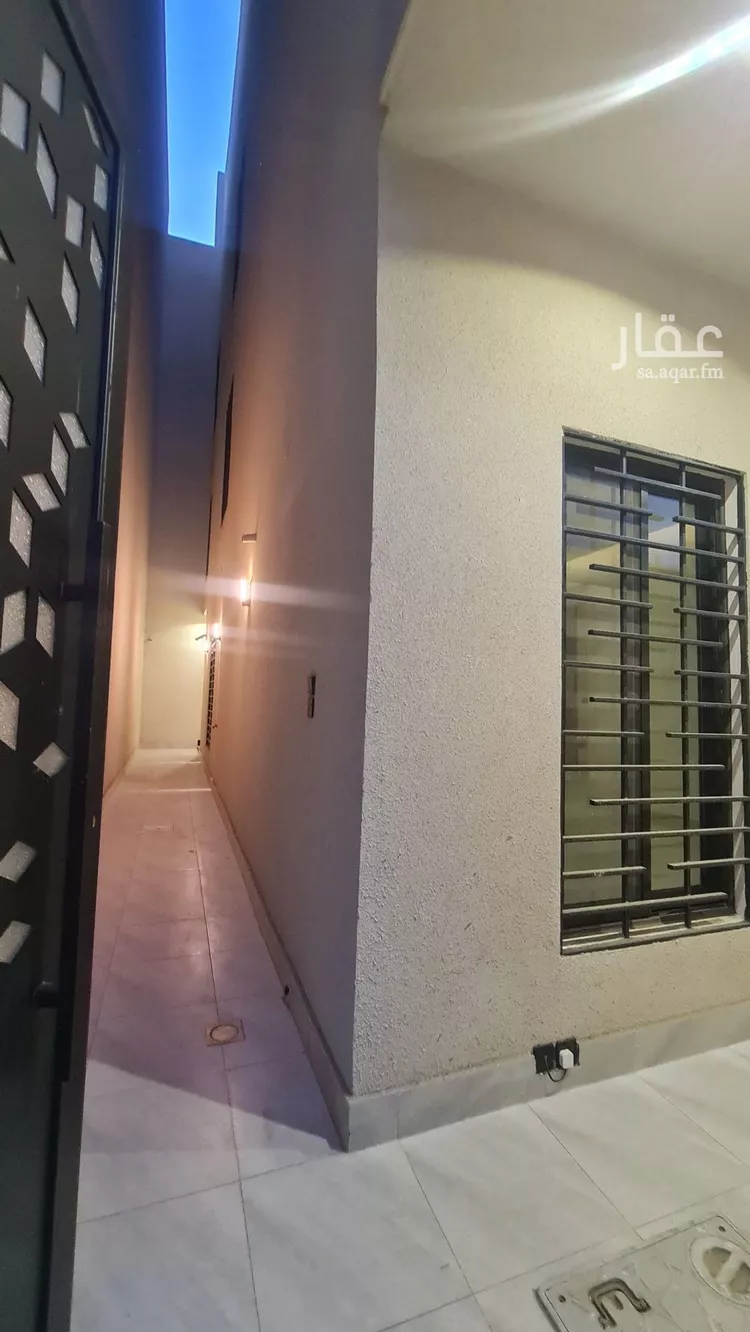 شقة للبيع في شارع سليمان بن بابيه, حي الجامعيين, مدينة خميس مشيط, منطقة عسير 13