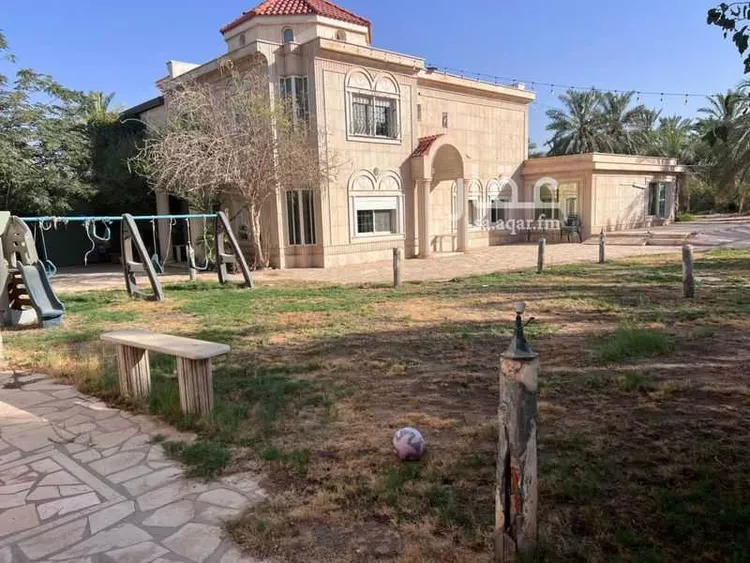 فيلا للبيع في شارع أحمد العشاب, حي الريان, مدينة عنيزة, منطقة القصيم صورة 2