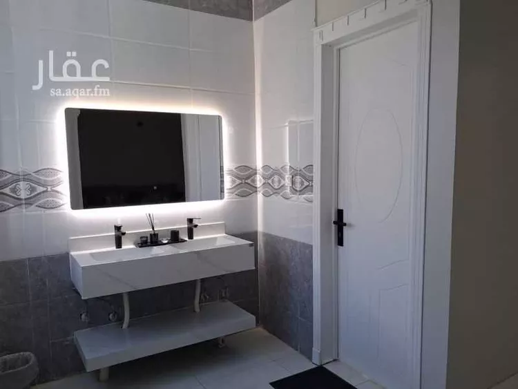Villa for Sale in Riyadh Tuwaiq 10