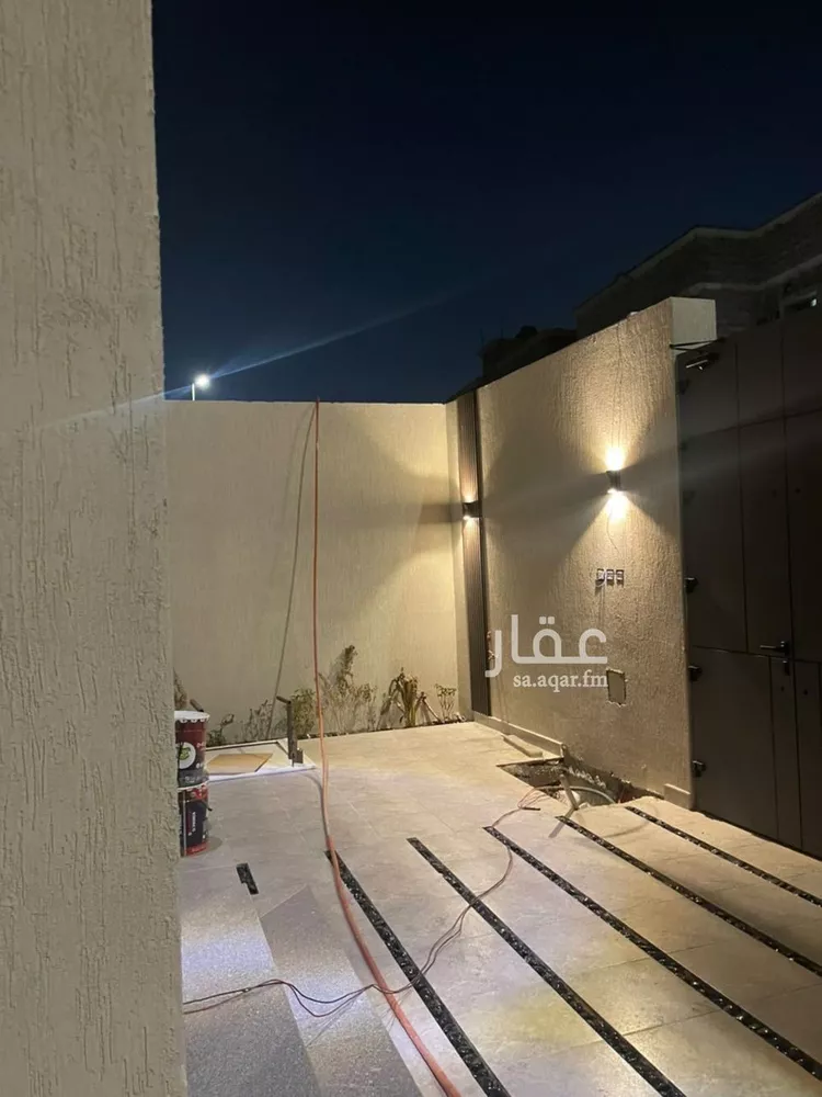 فيلا للبيع في شارع ابن فارس, حي الجلوية, مدينة الدمام, المنطقة الشرقية 6