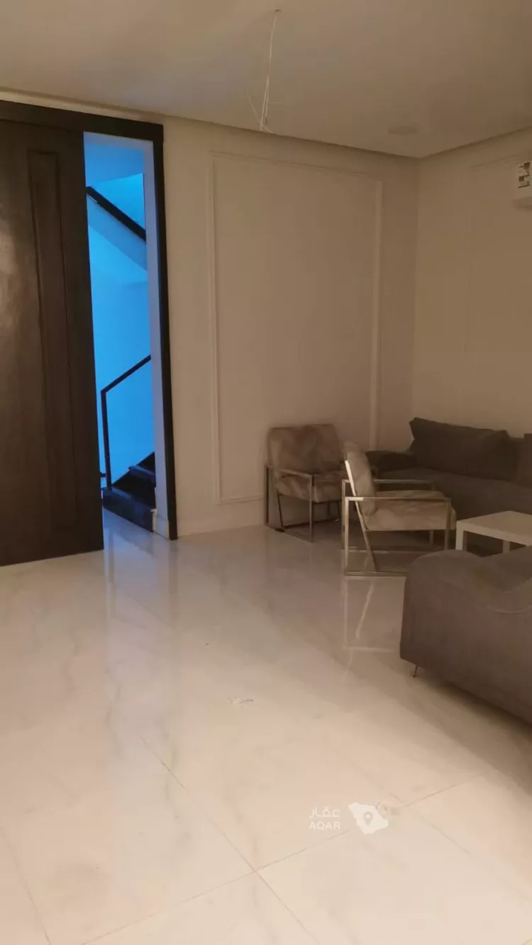 فيلا للبيع في شارع ابراهيم بن الريس, حي الرجاء, مدينة الخبر, المنطقة الشرقية