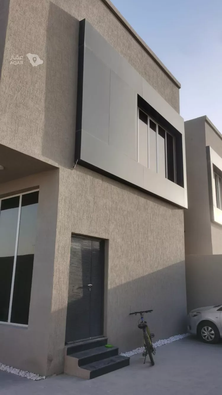 فيلا للبيع في شارع ابراهيم بن الريس, حي الرجاء, مدينة الخبر, المنطقة الشرقية 2