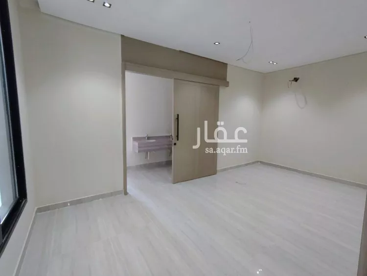 فيلا للبيع في شارع عبدالرحمن ابن كعب الانصاري, حي اللؤلؤ, مدينة الخبر, المنطقة الشرقية صورة 3
