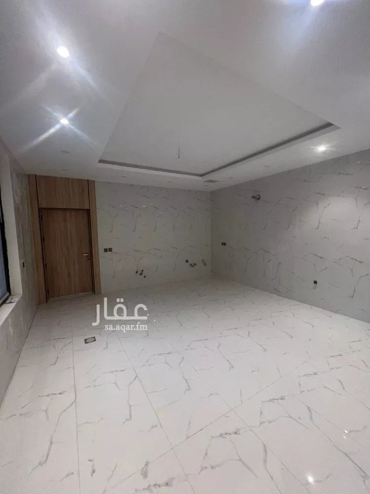 فيلا للبيع في شارع سعيد بن مالك الساعدي, حي اللؤلؤ, مدينة الخبر, المنطقة الشرقية 9