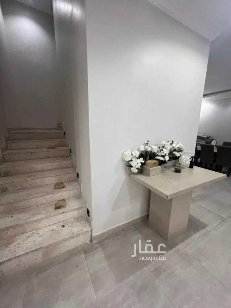 فيلا للبيع في شارع العلم, حي البحيرة, مدينة الخبر, المنطقة الشرقية 9