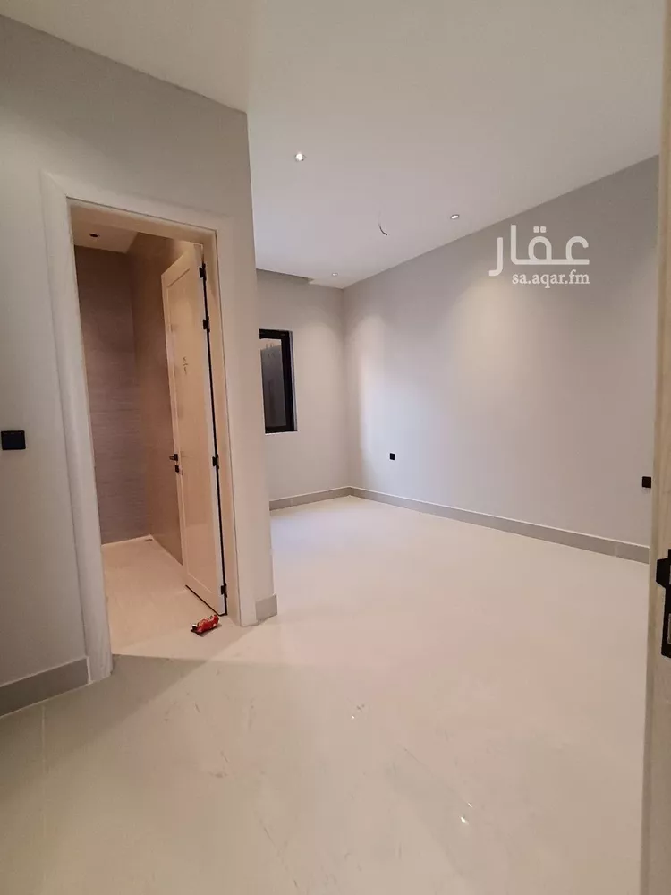 فيلا للبيع في شارع دار الندوة, حي الصواري, مدينة الخبر, المنطقة الشرقية 6