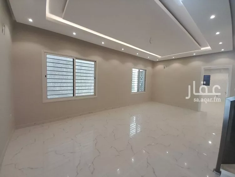فيلا للبيع في شارع جبر بن عتيك, حي الشراع, مدينة الخبر, المنطقة الشرقية صورة 5