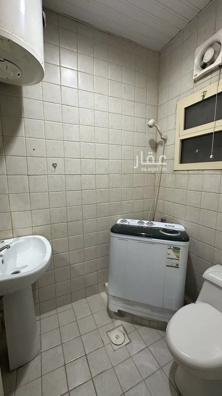 شقة للإيجار في شارع اليرموك, حي العقربية, مدينة الخبر, المنطقة الشرقية 6